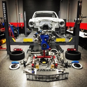 SEMA Garage HQ BendPak 4 Post Lift